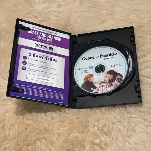 The Twilight Zone DVD Set - The Complete Fourth Season - Picture 3 of 4